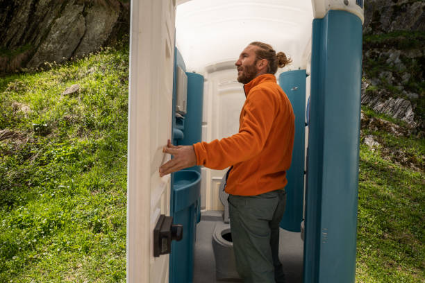 Best Portable bathroom rental  in St James, MN